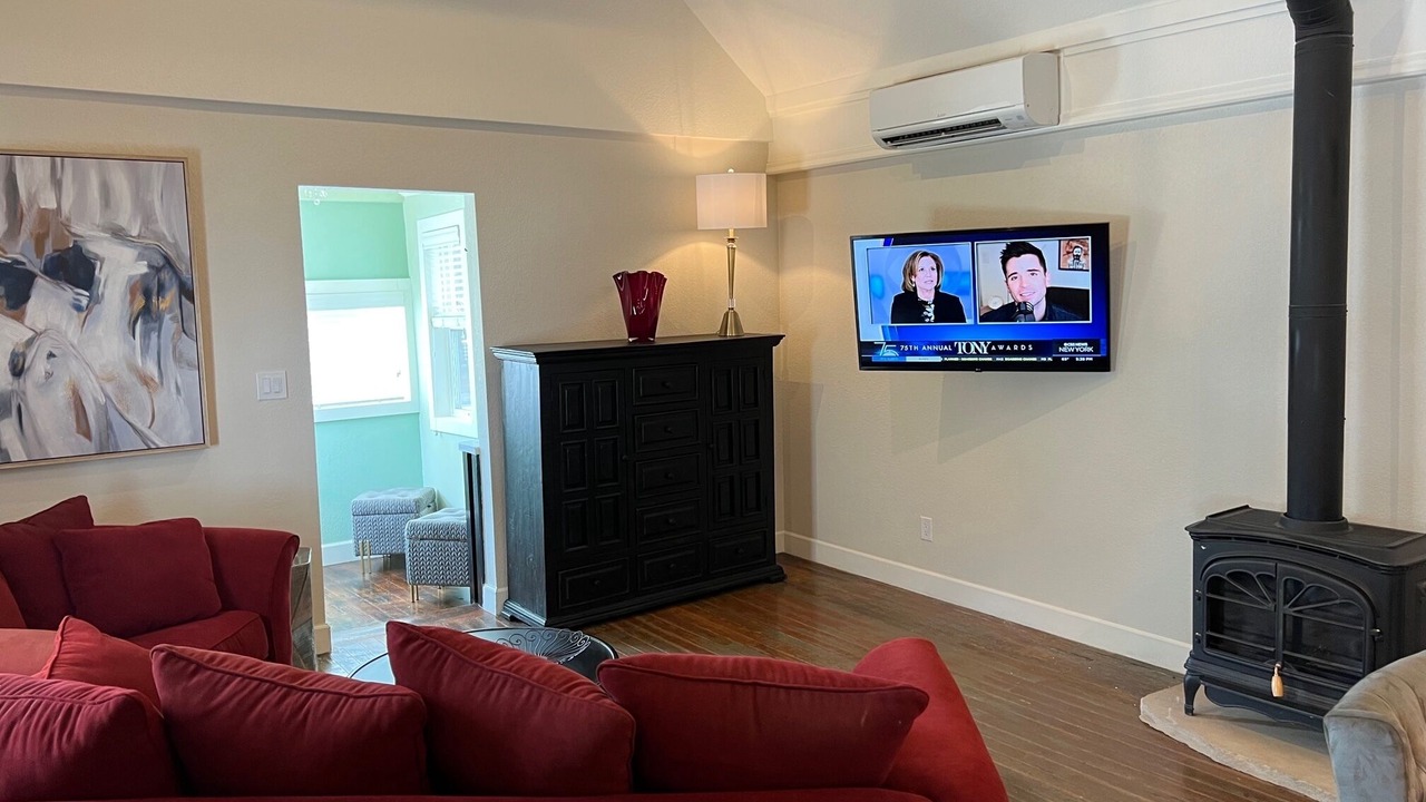 Photo of Livingroom in Buckingham