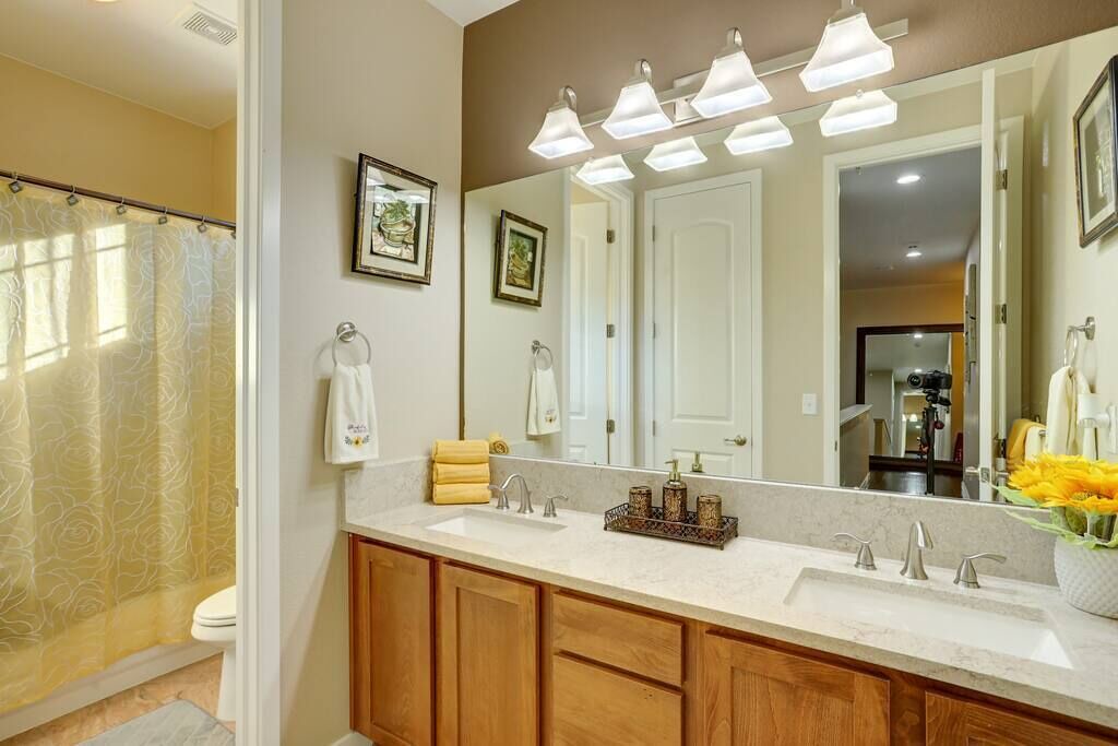 Photo of Bathroom in Commerce City