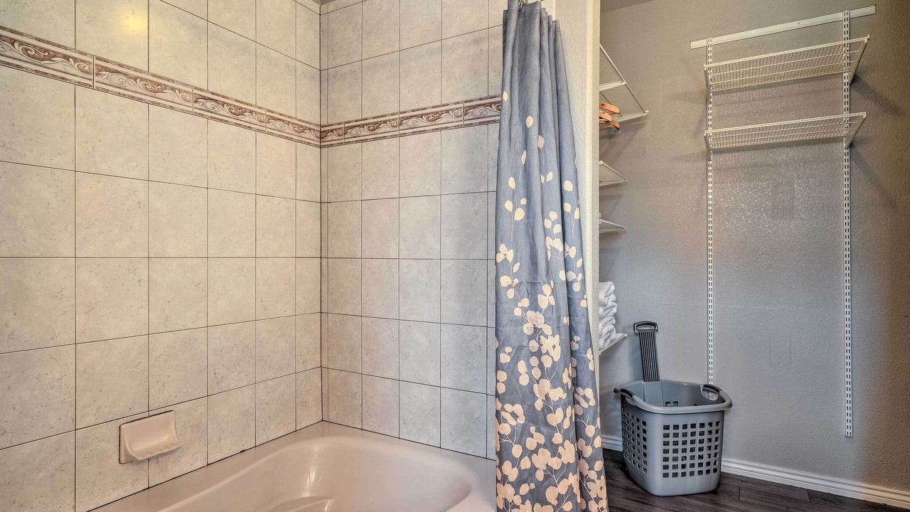 Photo of Bathroom in Stetson Hills