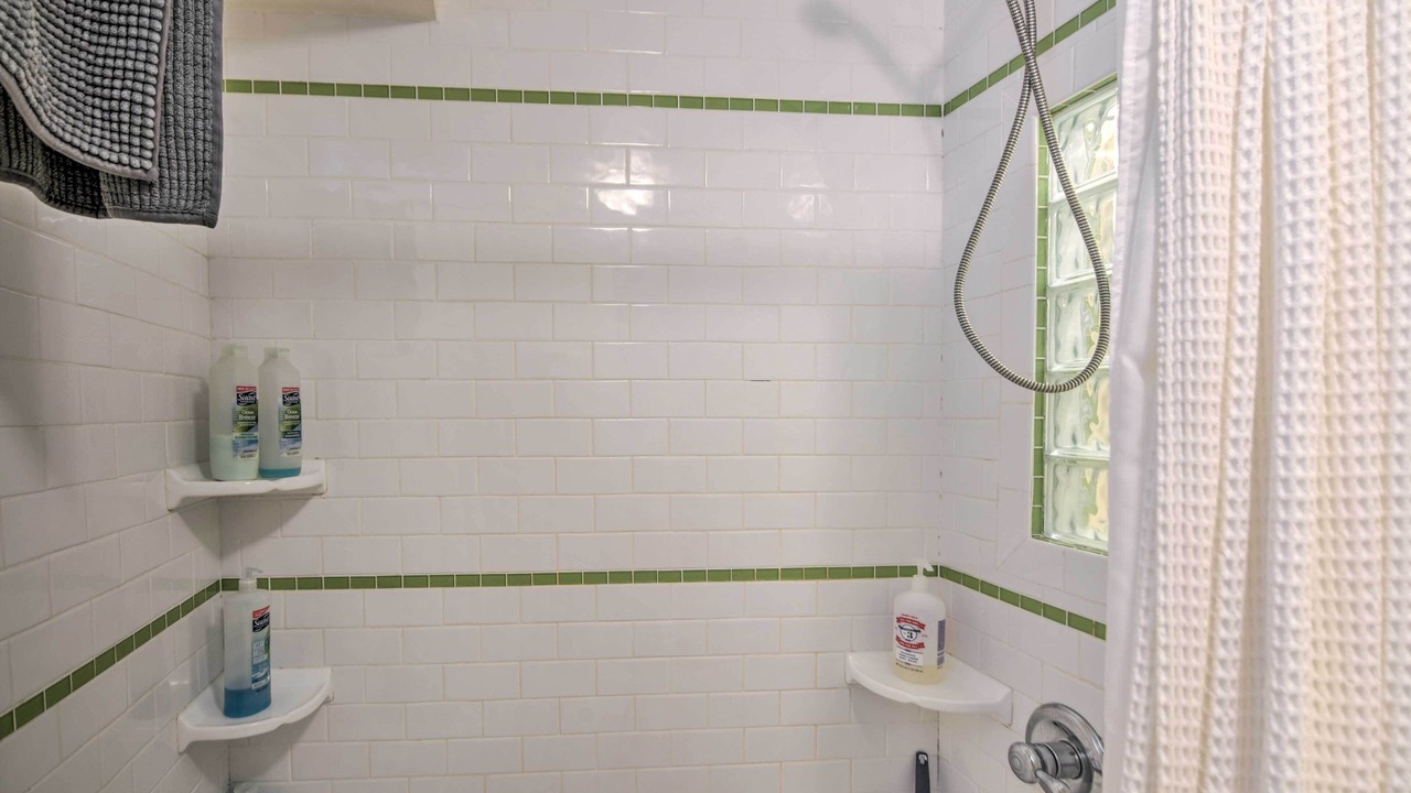Photo of Bathroom in Old Town