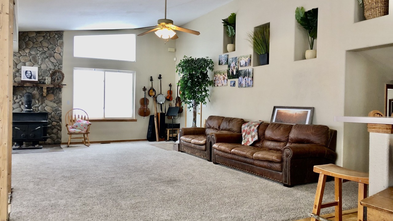 Photo of Livingroom in Conifer Mountain and Meadows