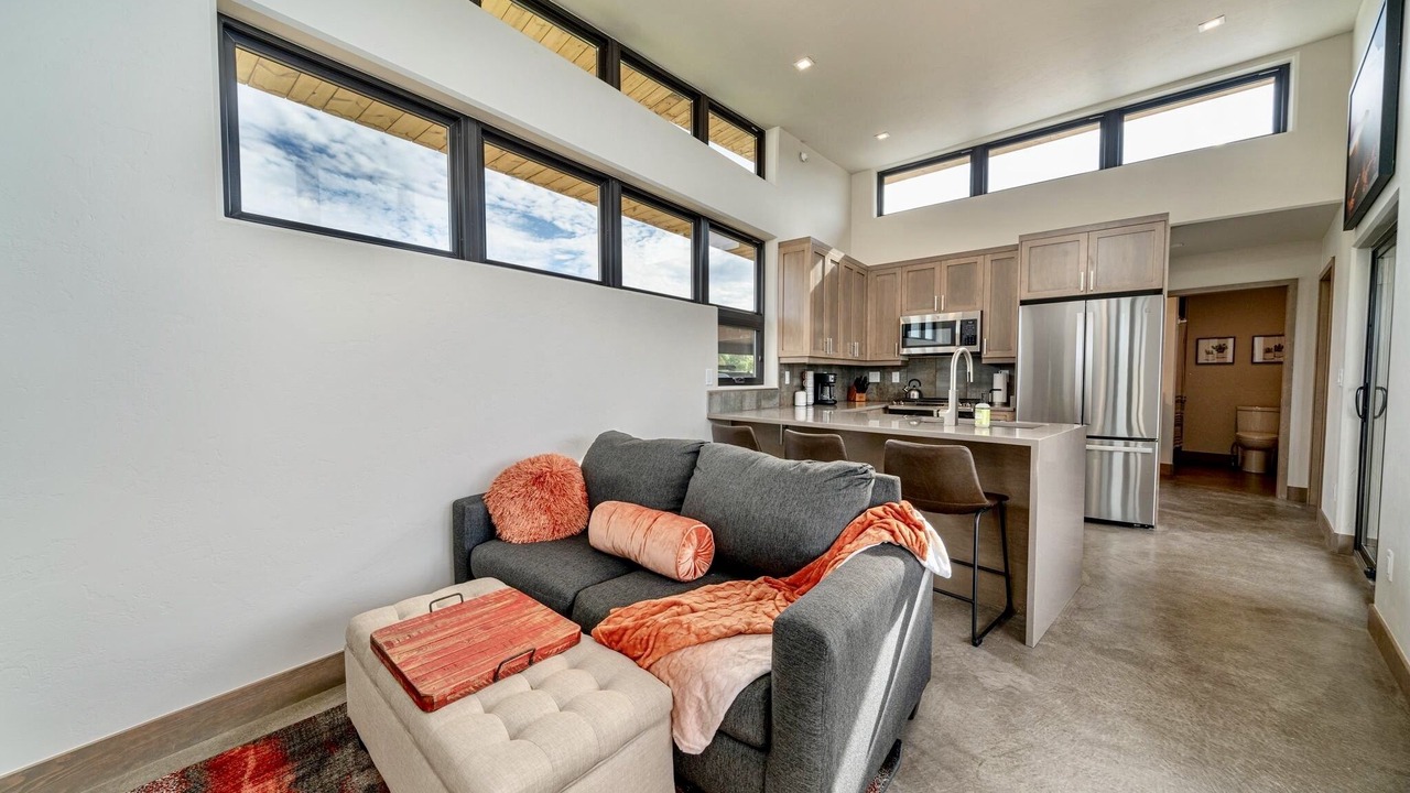 Photo of Livingroom in Clifton