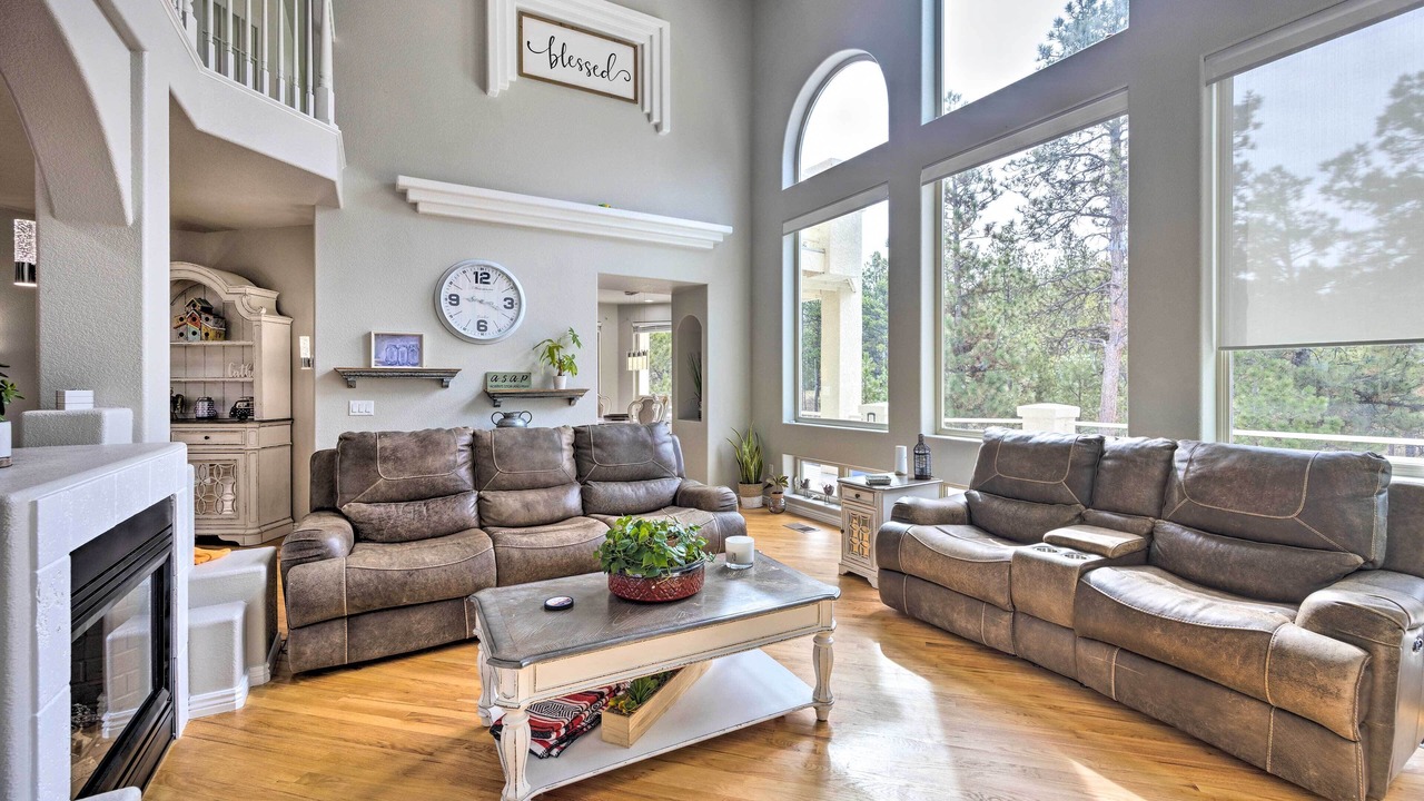 Photo of Livingroom in Colorado Springs