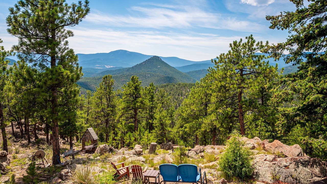 Photo of Outdoor in Bailey