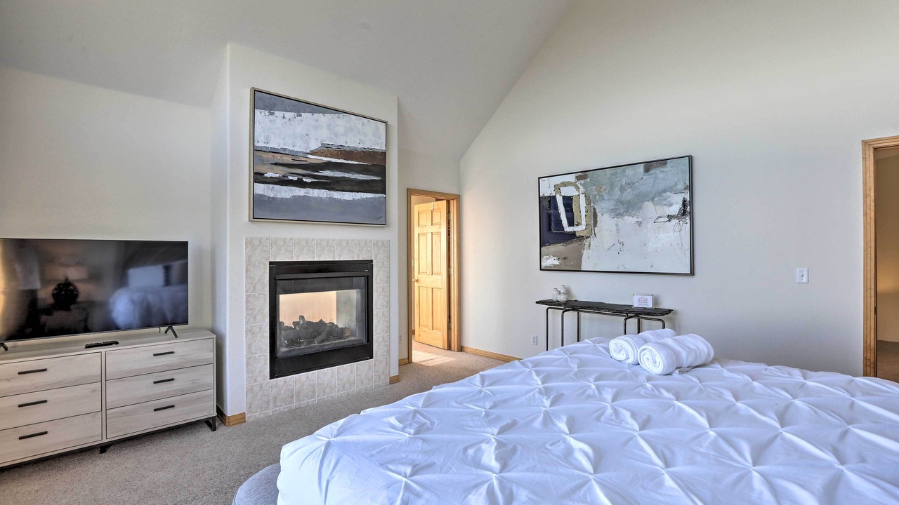Photo of Bedroom in Evergreen