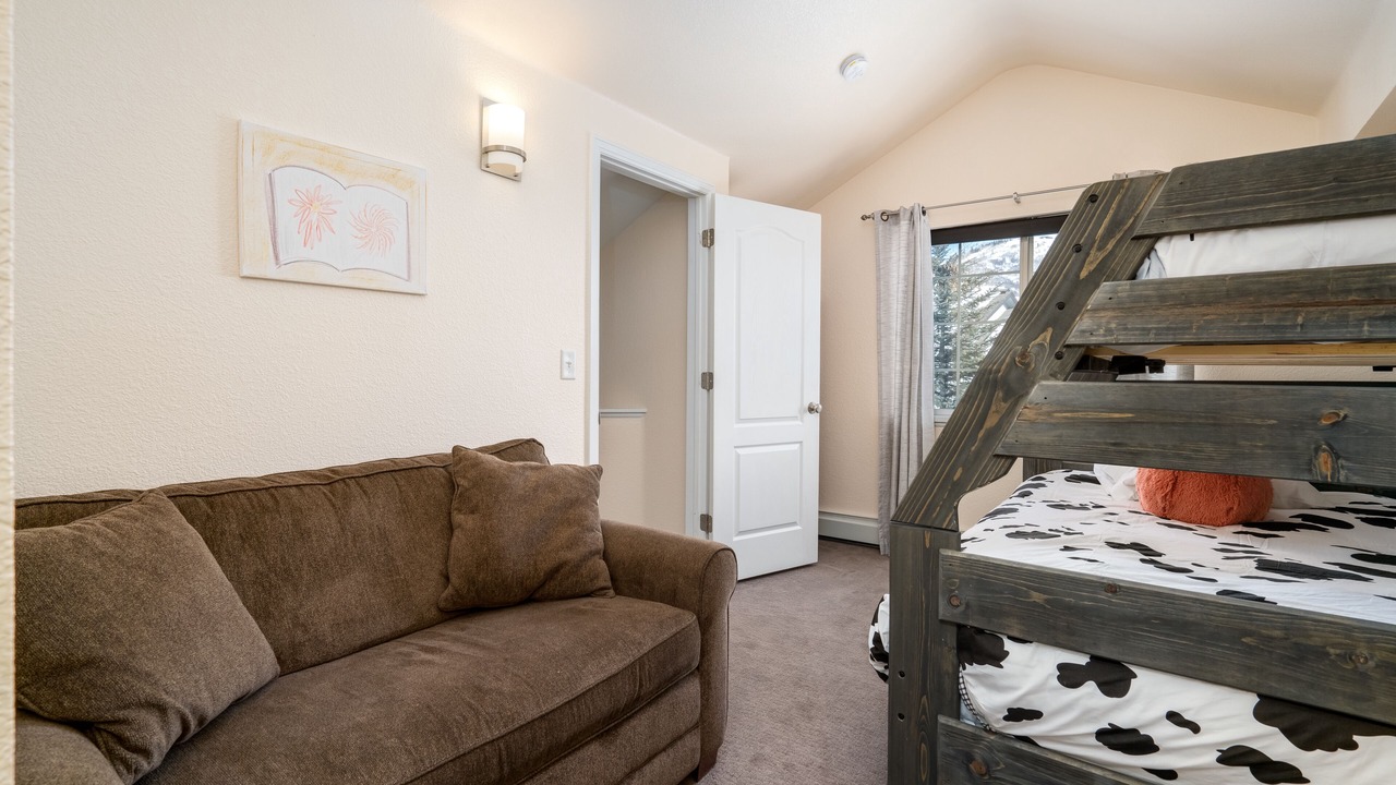 Photo of Bedroom in Steamboat Springs