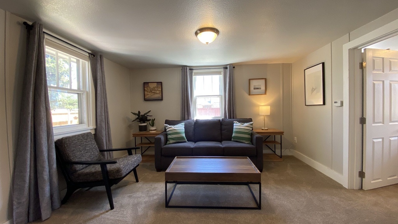 Photo of Livingroom in Old Prospect
