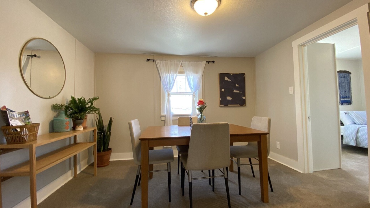 Photo of Livingroom in Old Prospect