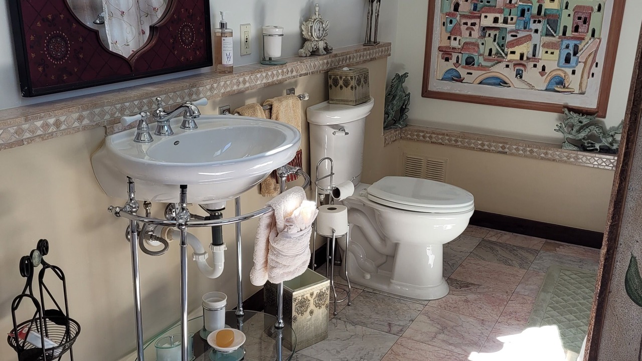 Photo of Bathroom in Blanca