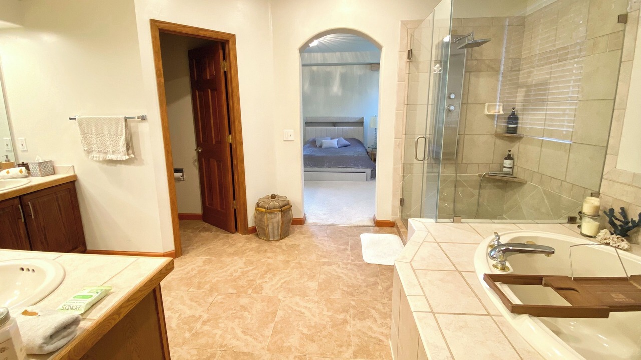 Photo of Bathroom in Castle Pines North