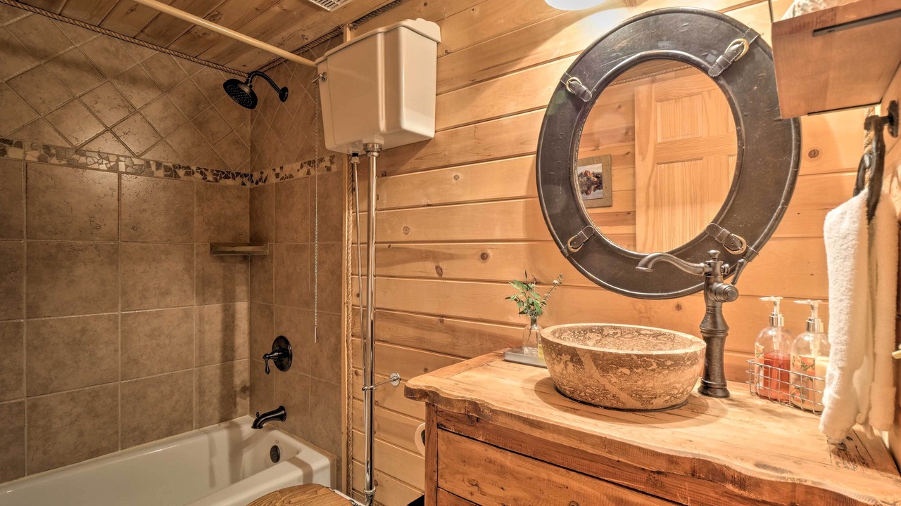 Photo of Bathroom in Warm Springs