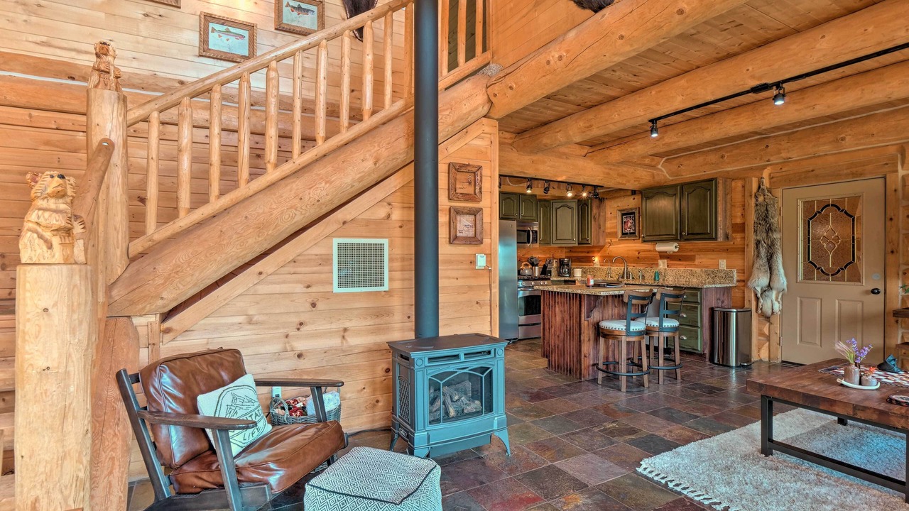 Photo of Bedroom in Warm Springs