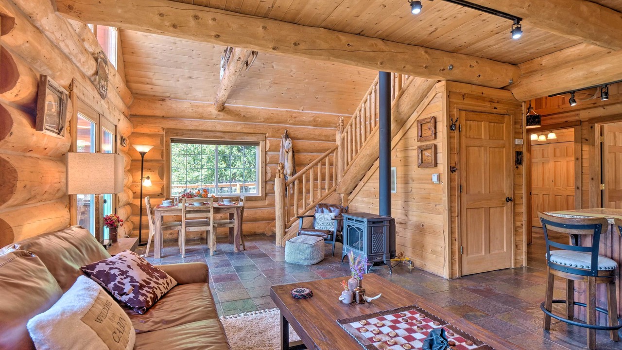 Photo of Bedroom in Warm Springs