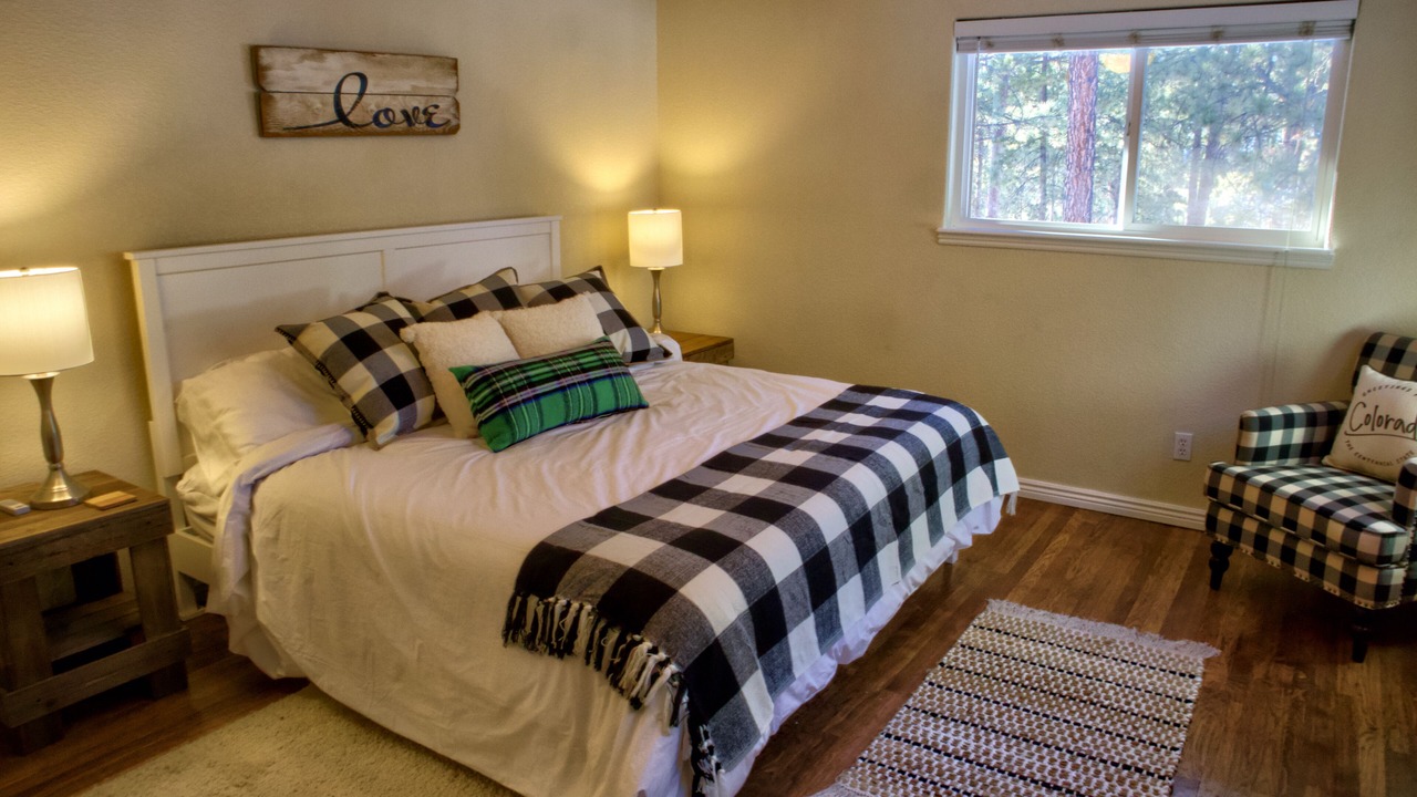 Photo of Bedroom in Colorado Springs