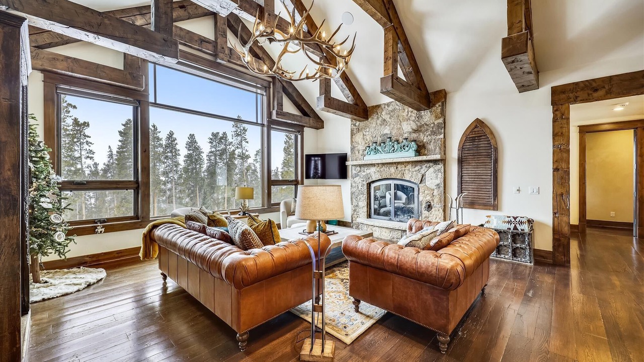 Photo of Bedroom in Forest Hills