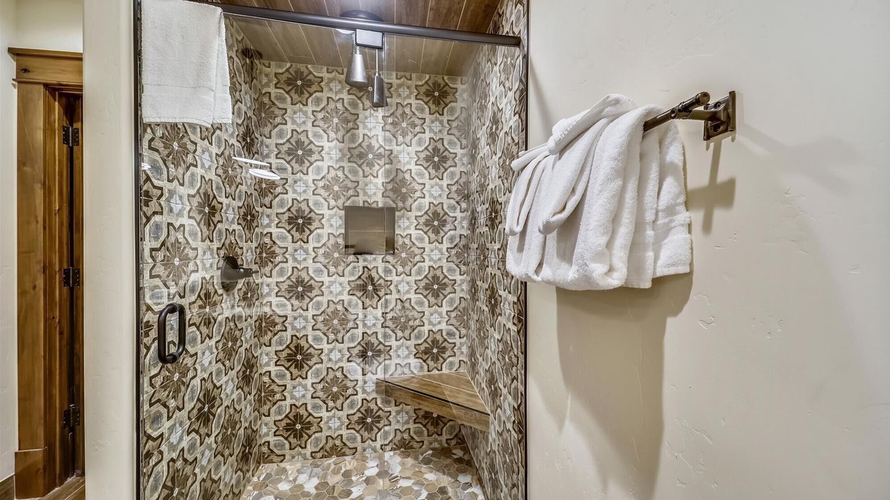 Photo of Bathroom in Forest Hills
