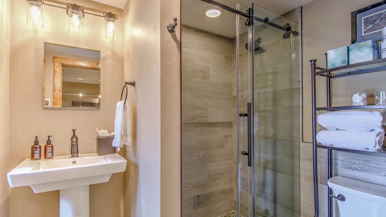 Photo of Bathroom in Weisshorn