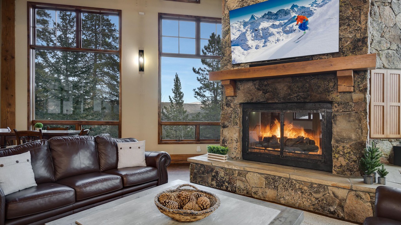 Photo of Livingroom in Four O'Clock
