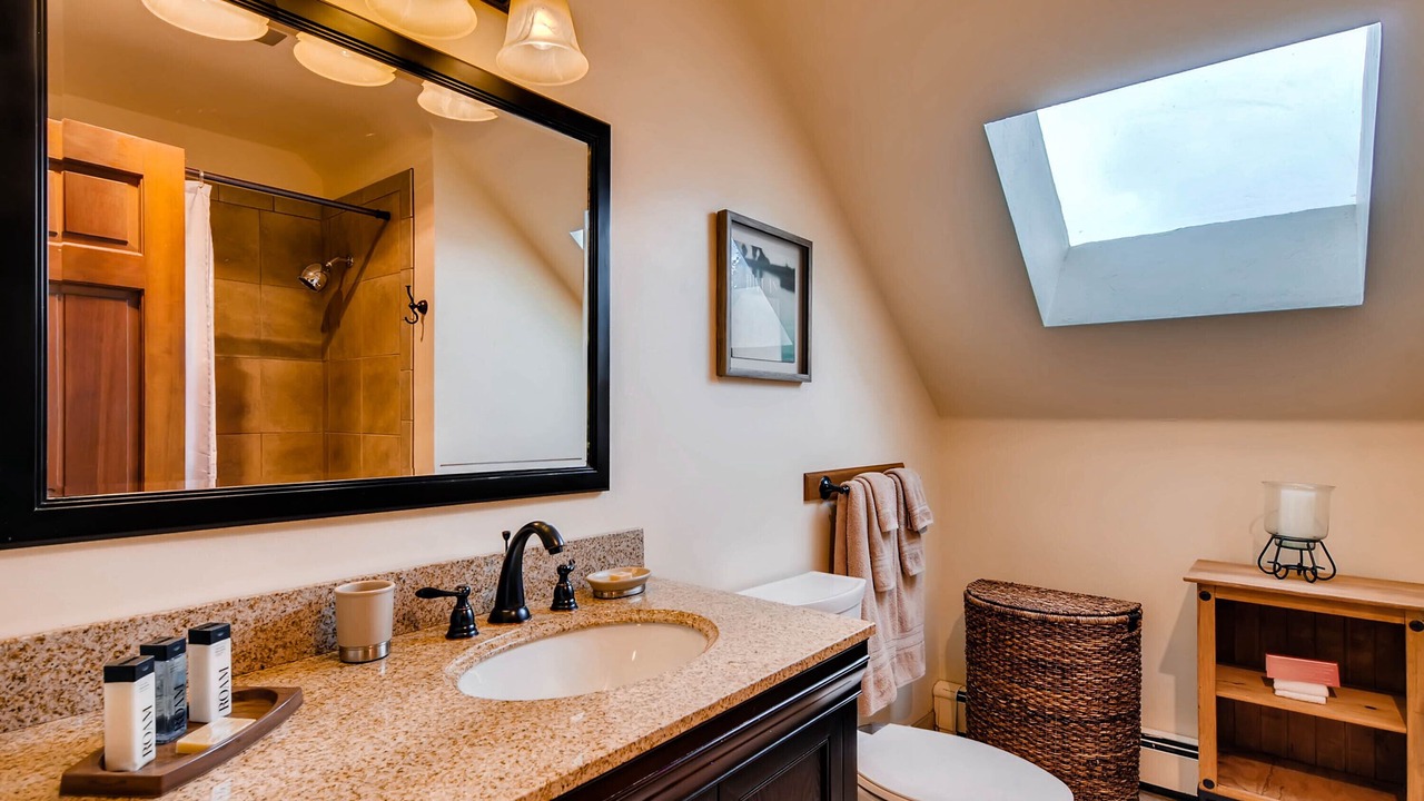 Photo of Bathroom in Weisshorn