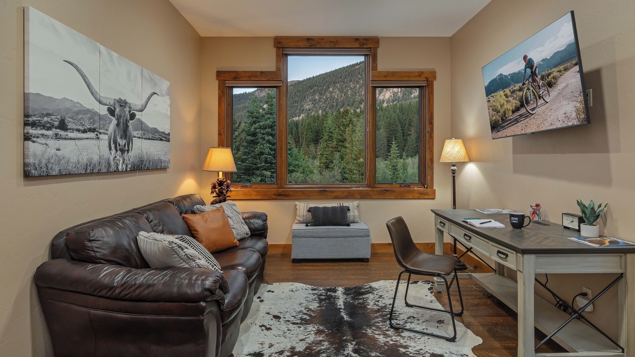 Photo of Bedroom in Blue River