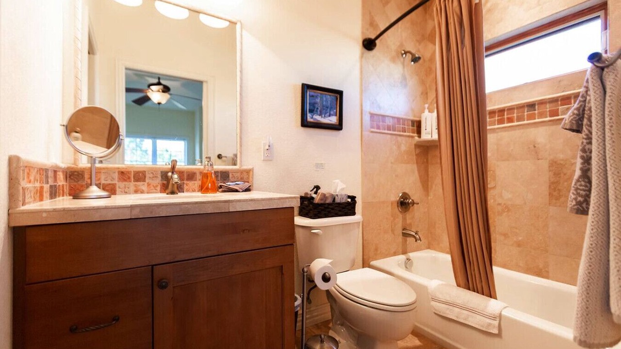 Photo of Bathroom in Boulder