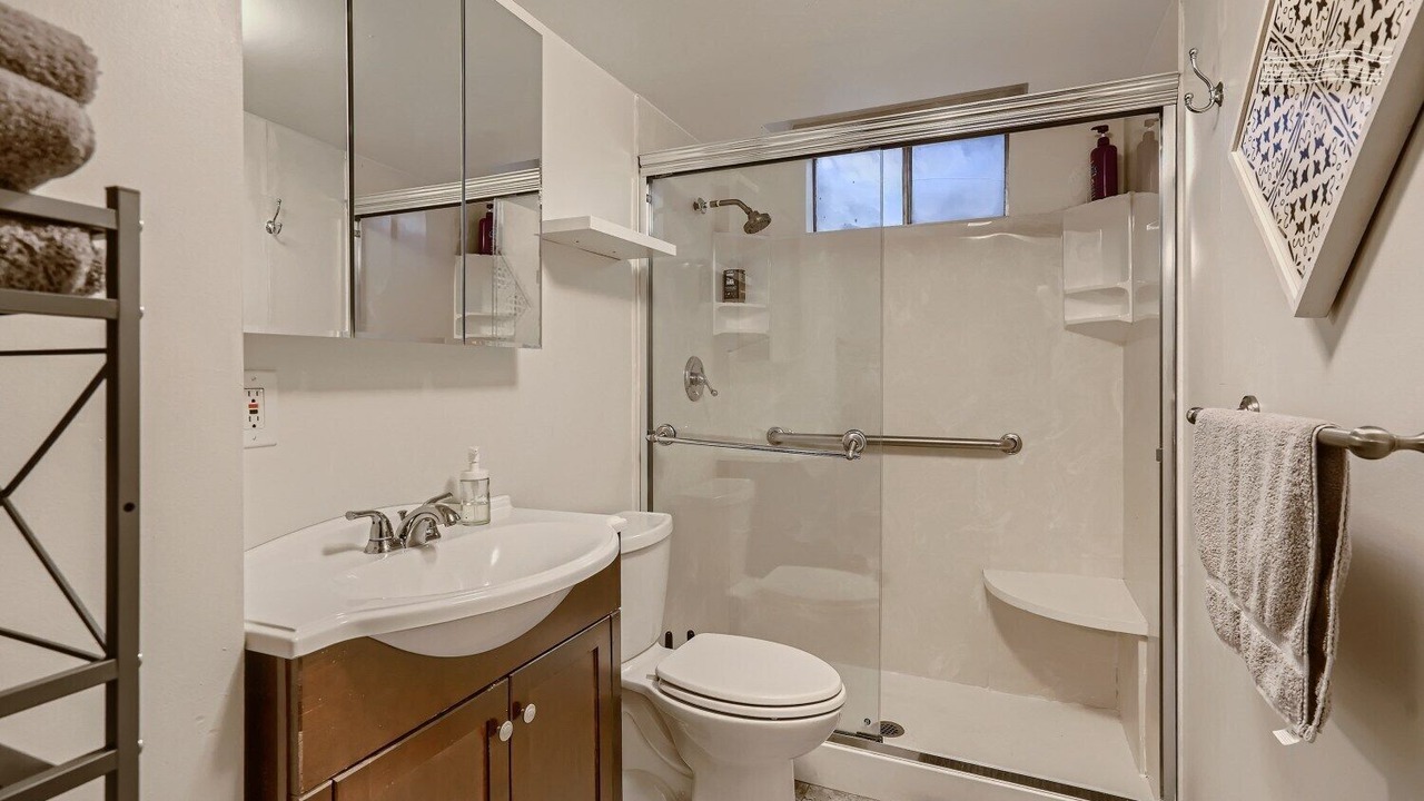Photo of Bathroom in Scenic Heights