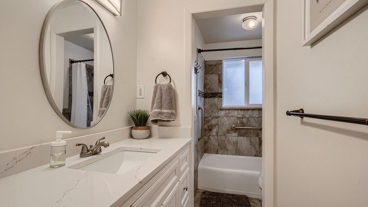 Photo of Bathroom in Scenic Heights
