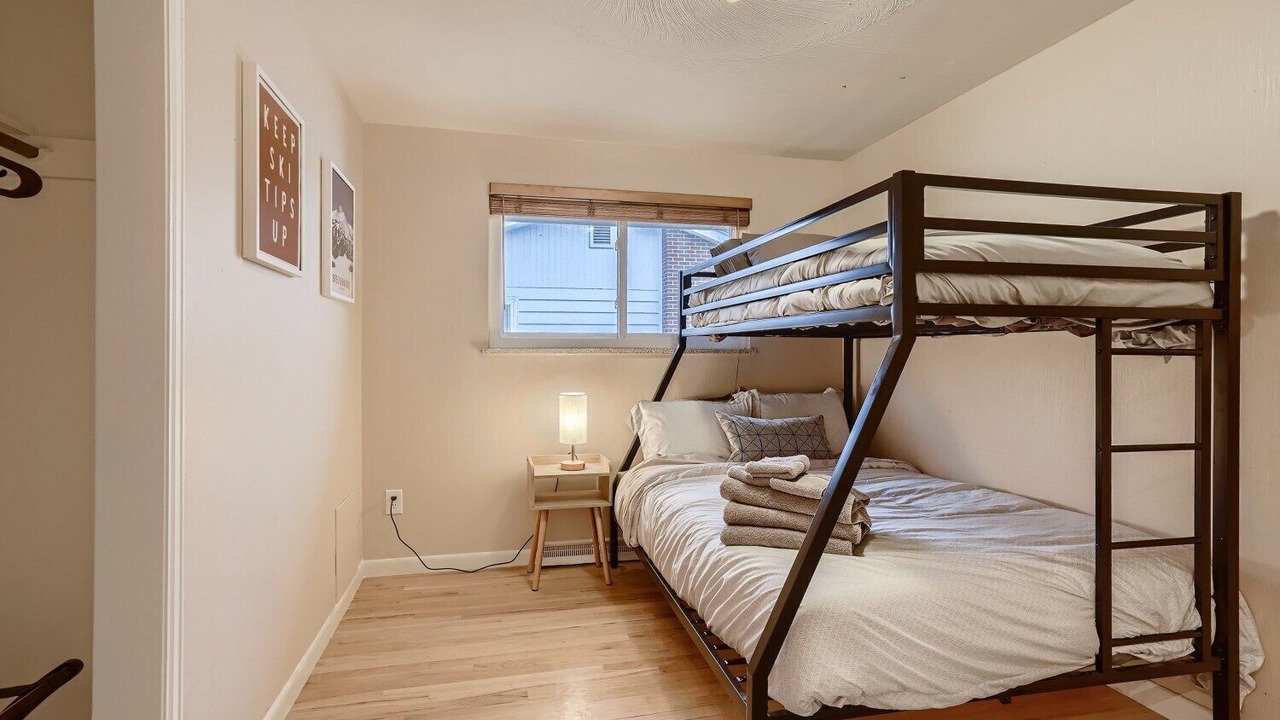 Photo of Bedroom in Scenic Heights