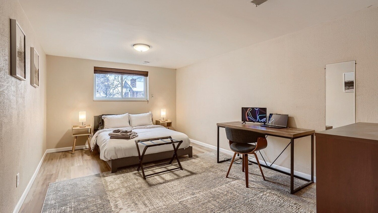 Photo of Bedroom in Scenic Heights