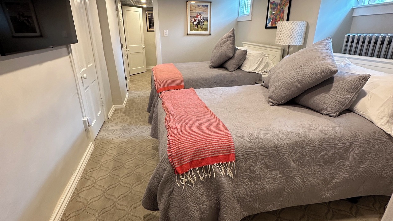 Photo of Bedroom in Washington Park