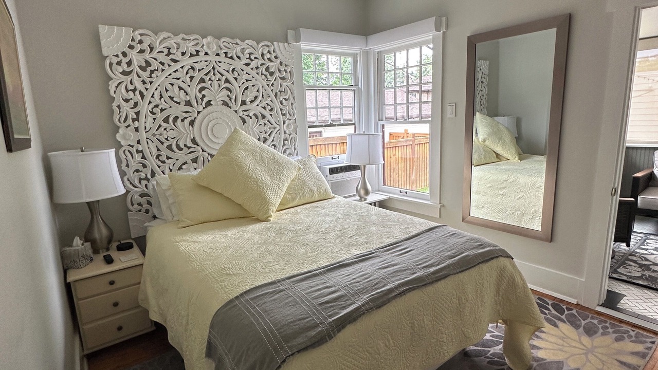 Photo of Bedroom in Washington Park
