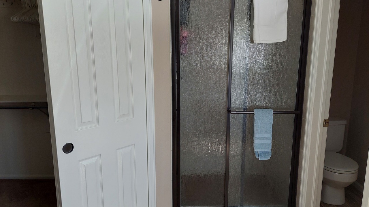 Photo of Bathroom in Gleneagle