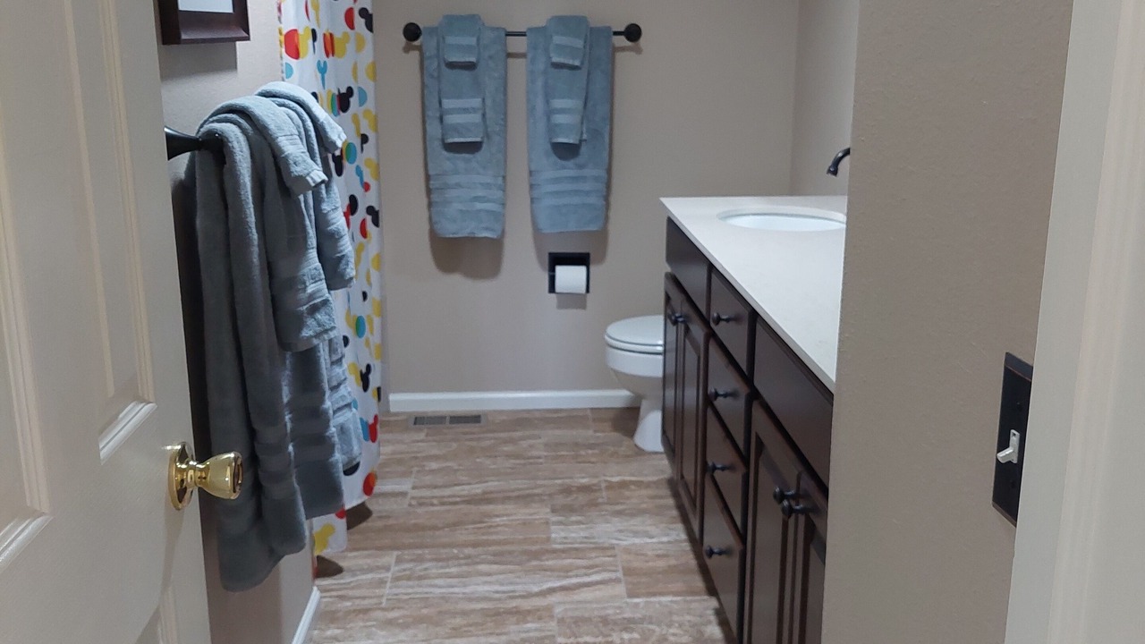 Photo of Bathroom in Gleneagle