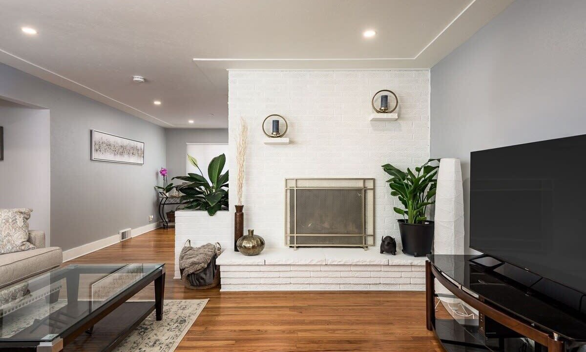 Photo of Bedroom in Lamar Heights Area
