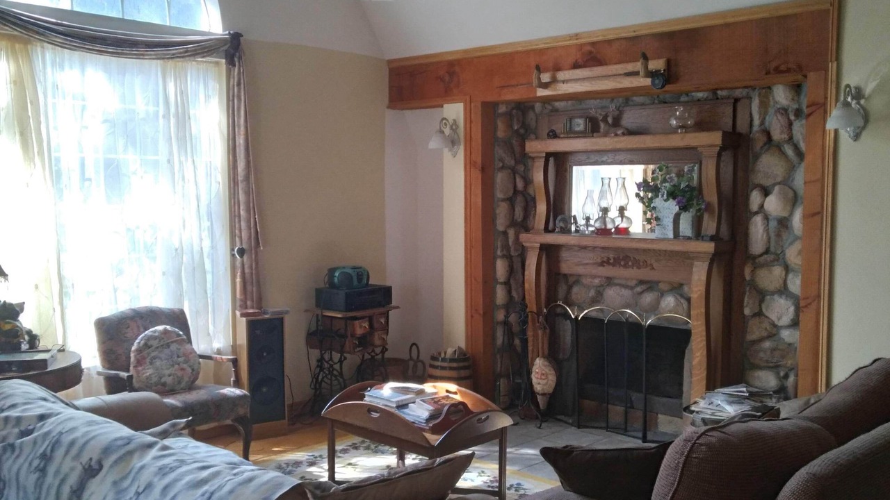 Photo of Livingroom in Marble