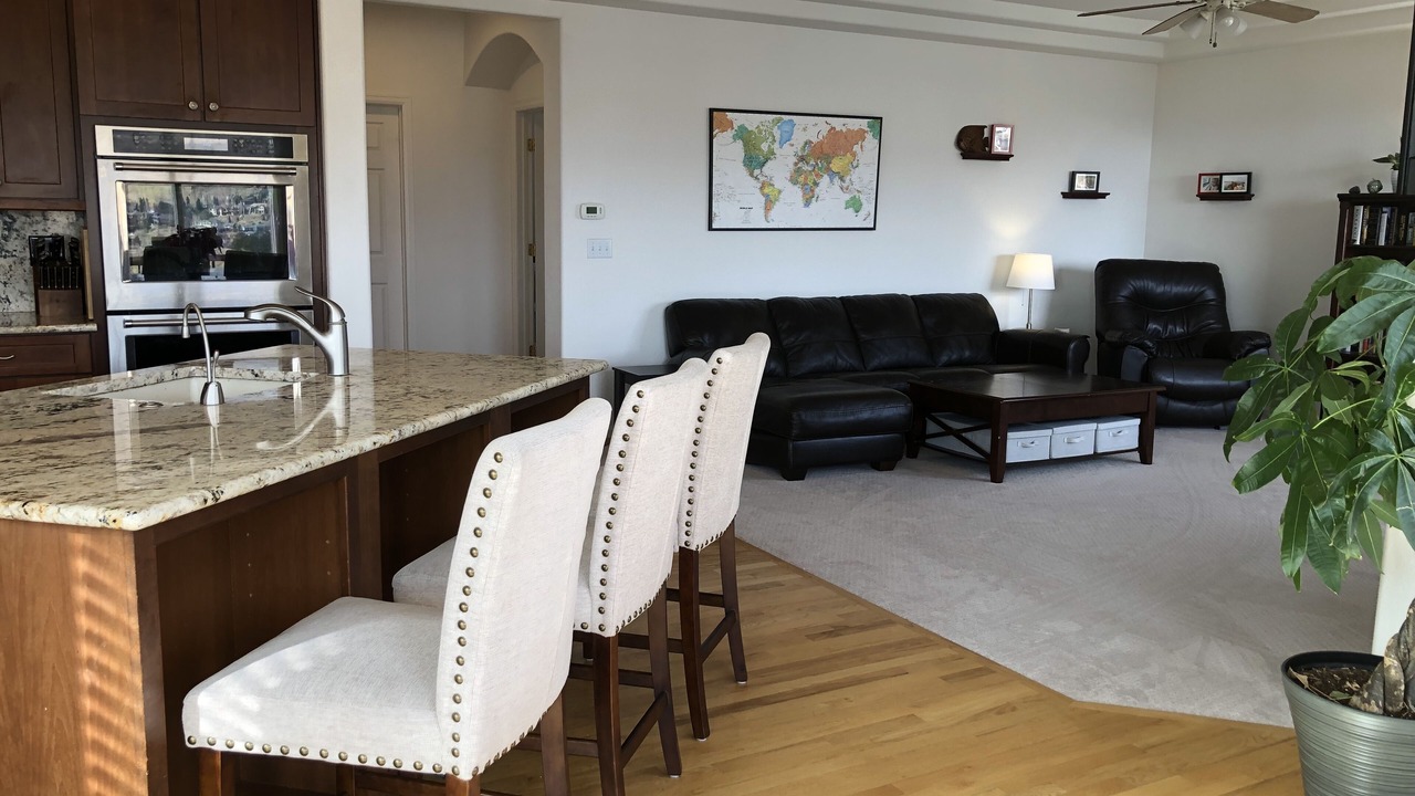 Photo of Livingroom in Canyon Point And Trip Ranch