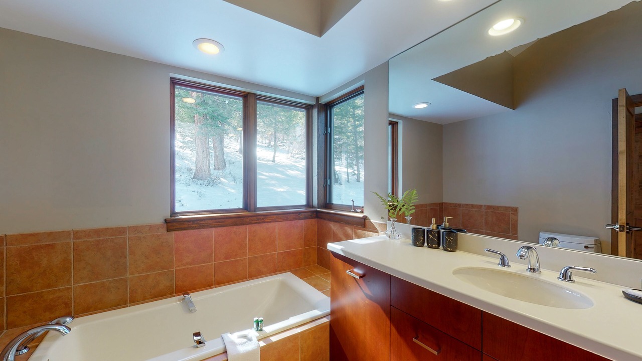 Photo of Bathroom in Edwards