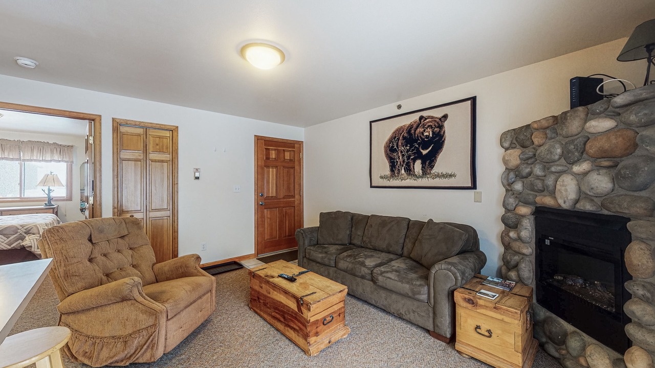Photo of Livingroom in Grand Lake