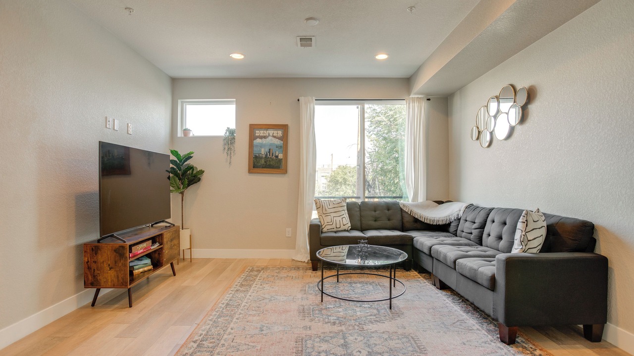 Photo of Bedroom in West Colfax