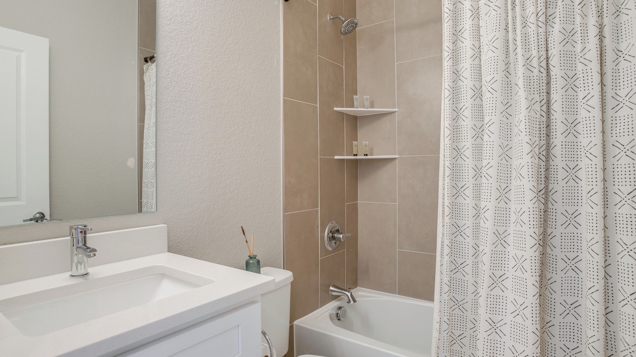 Photo of Bathroom in West Colfax