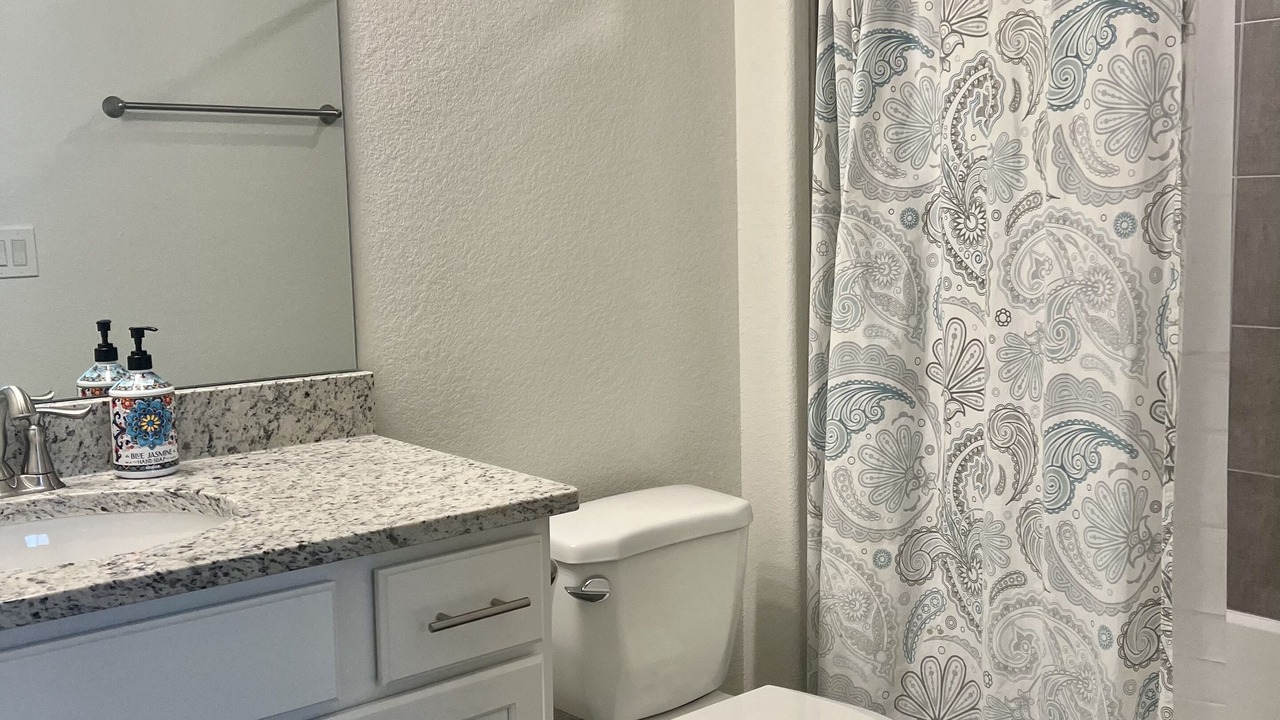 Photo of Bathroom in Elbert
