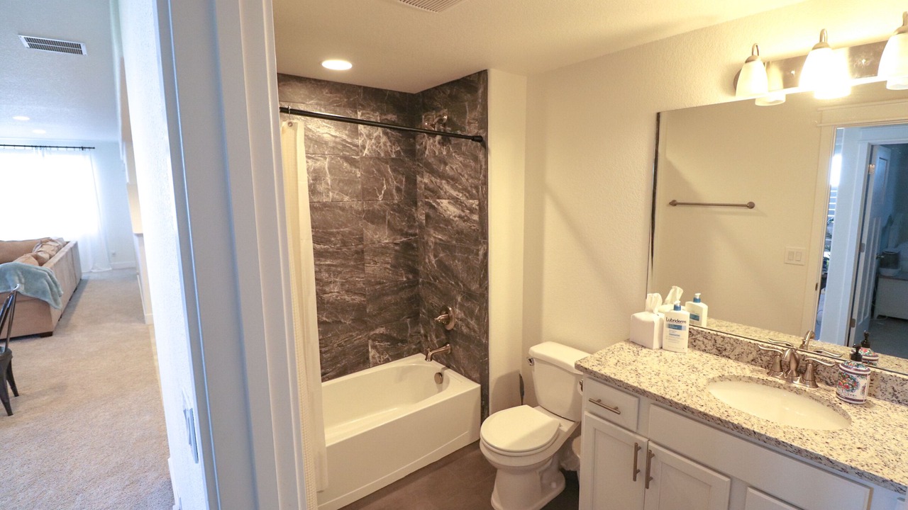 Photo of Bathroom in Elbert