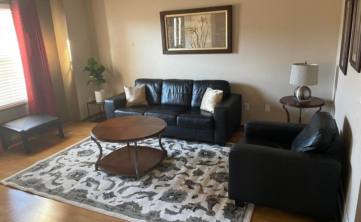 Photo of Livingroom in Cheyenne Meadows