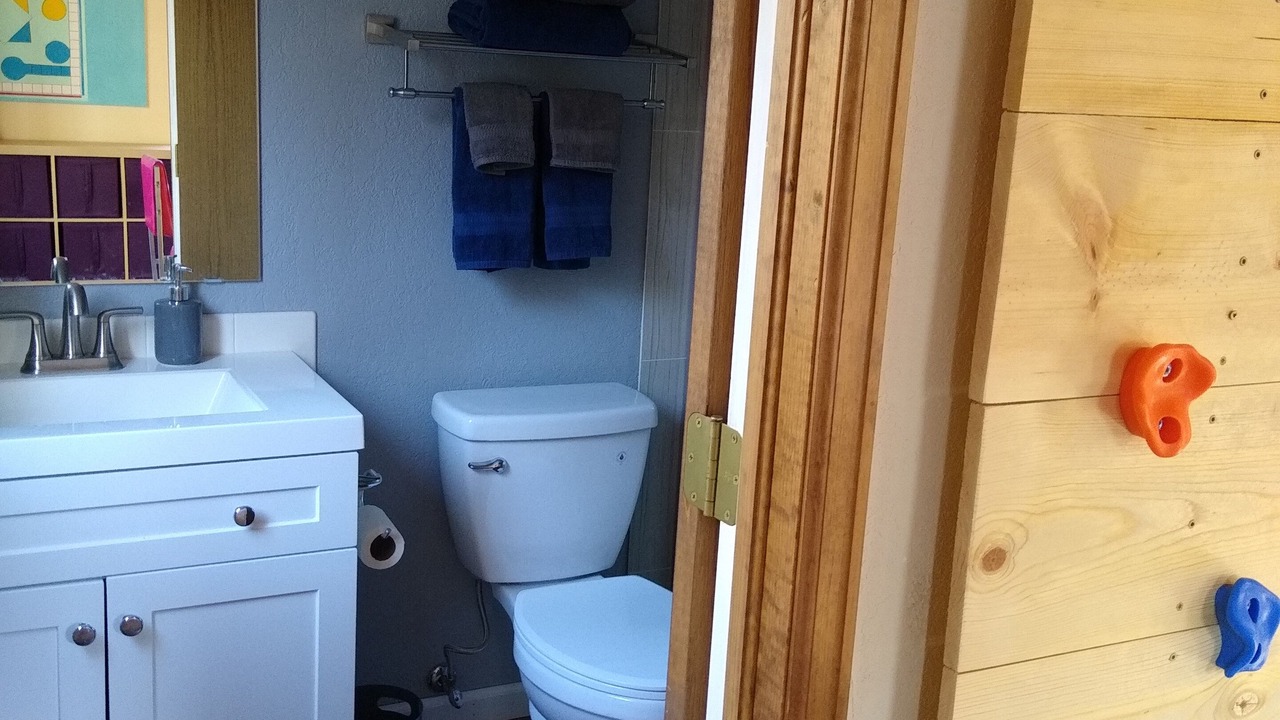 Photo of Bathroom in Black Hawk