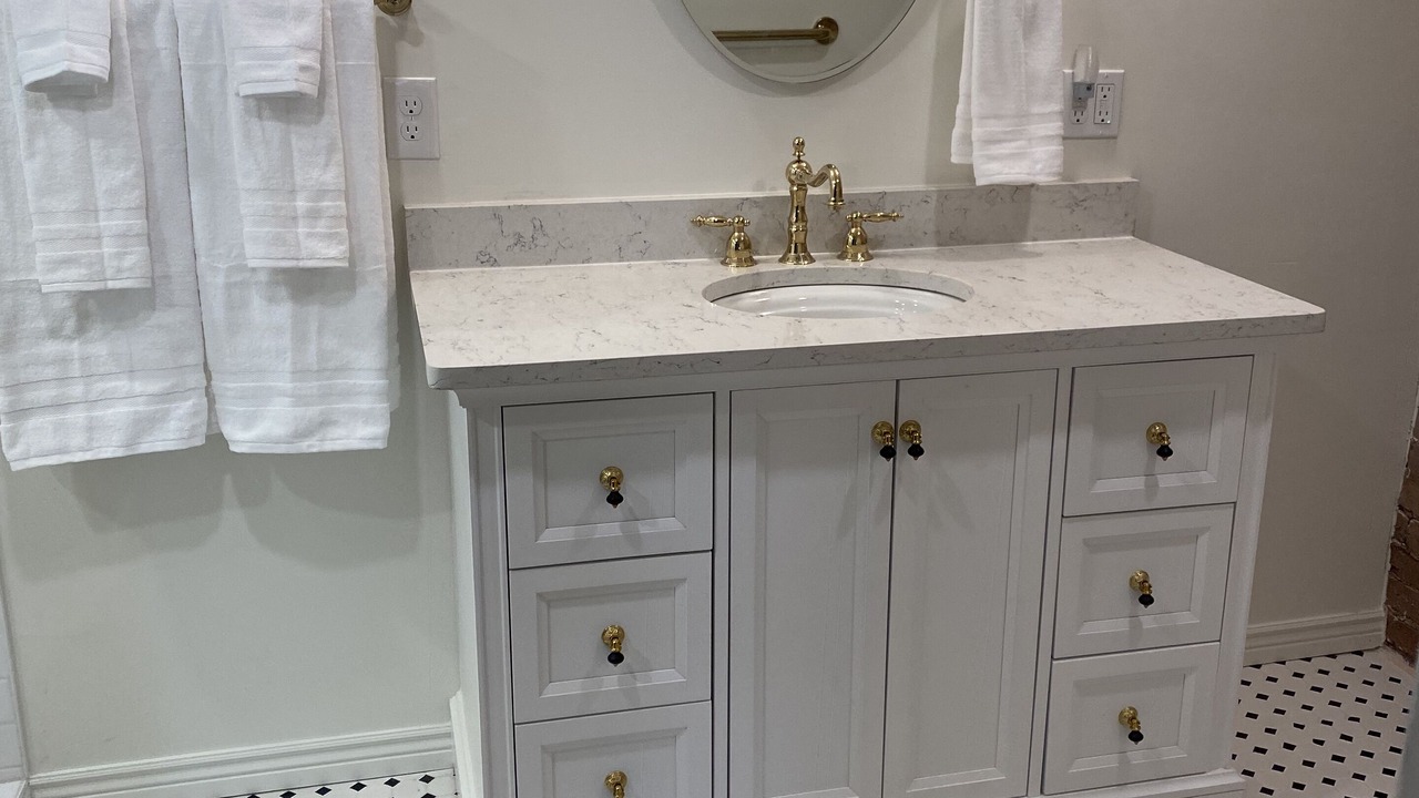 Photo of Bathroom in Silverton