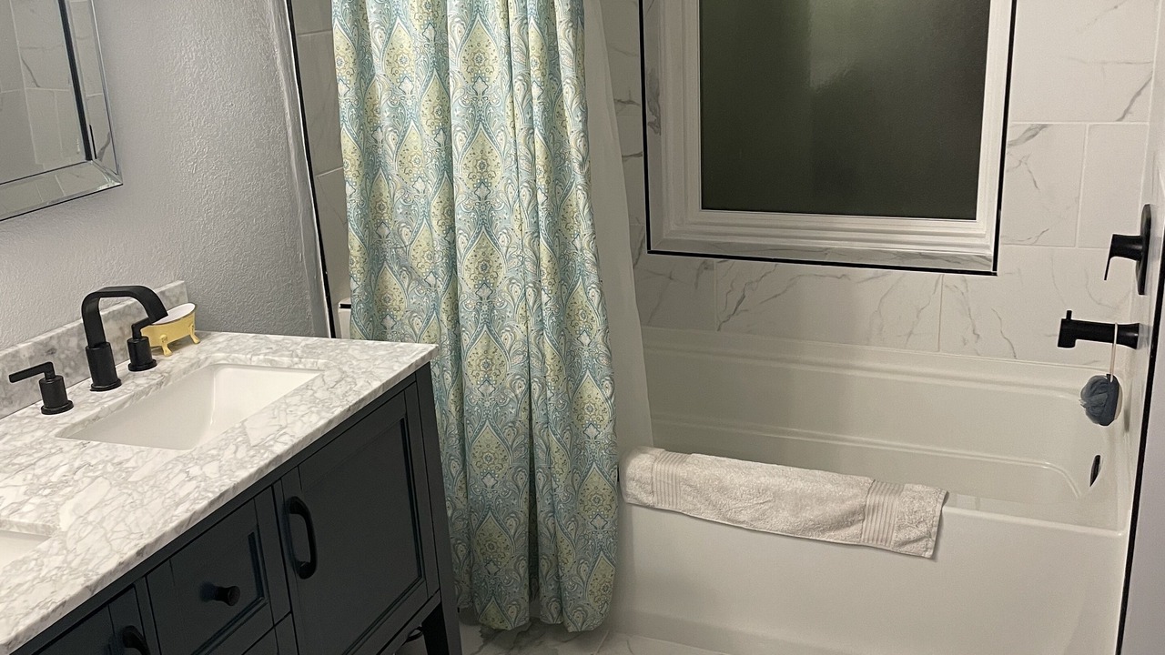 Photo of Bathroom in Washington Park West