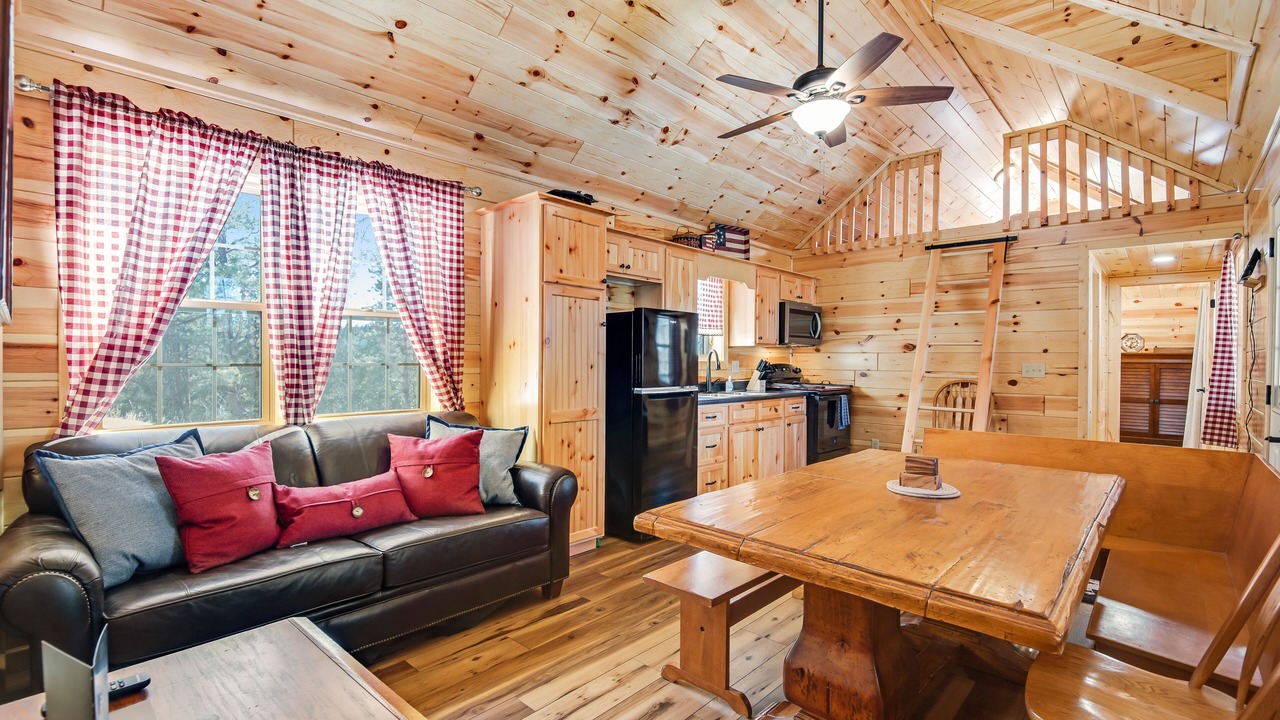 Photo of Livingroom in Florissant