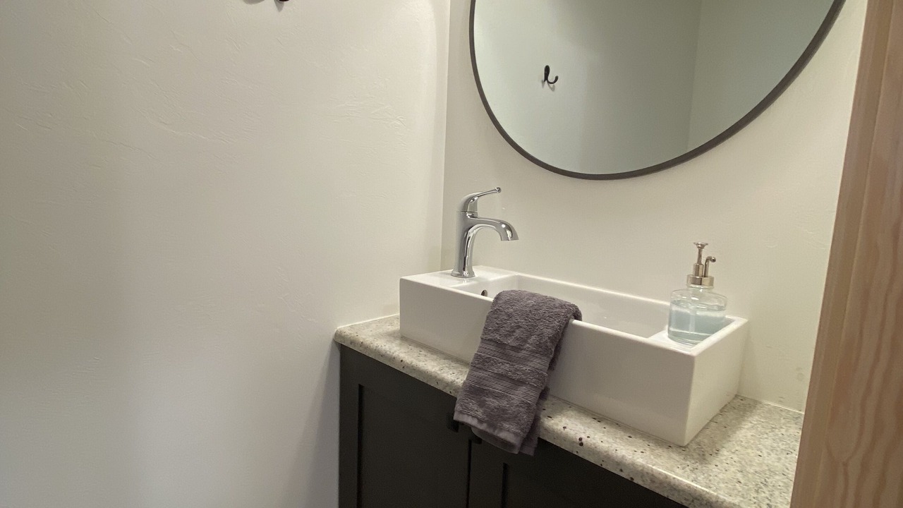 Photo of Bathroom in Silverton