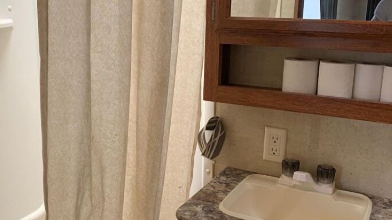 Photo of Bathroom in Pueblo