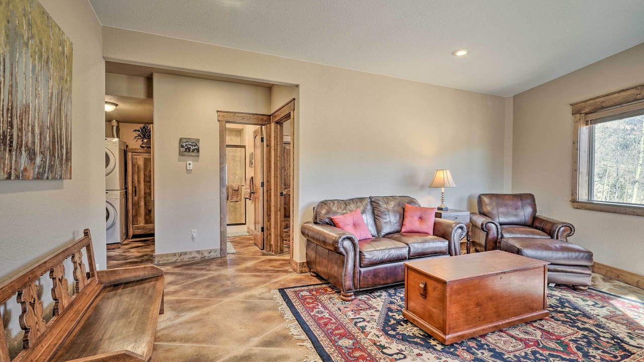 Photo of Livingroom in Cripple Creek